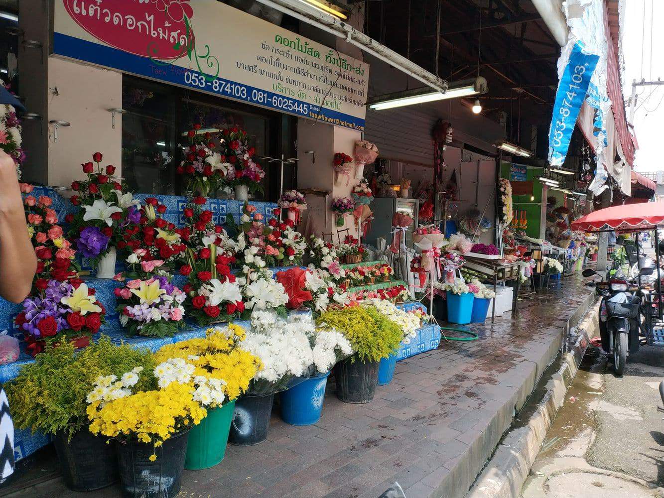  Ton Lam Yai Market