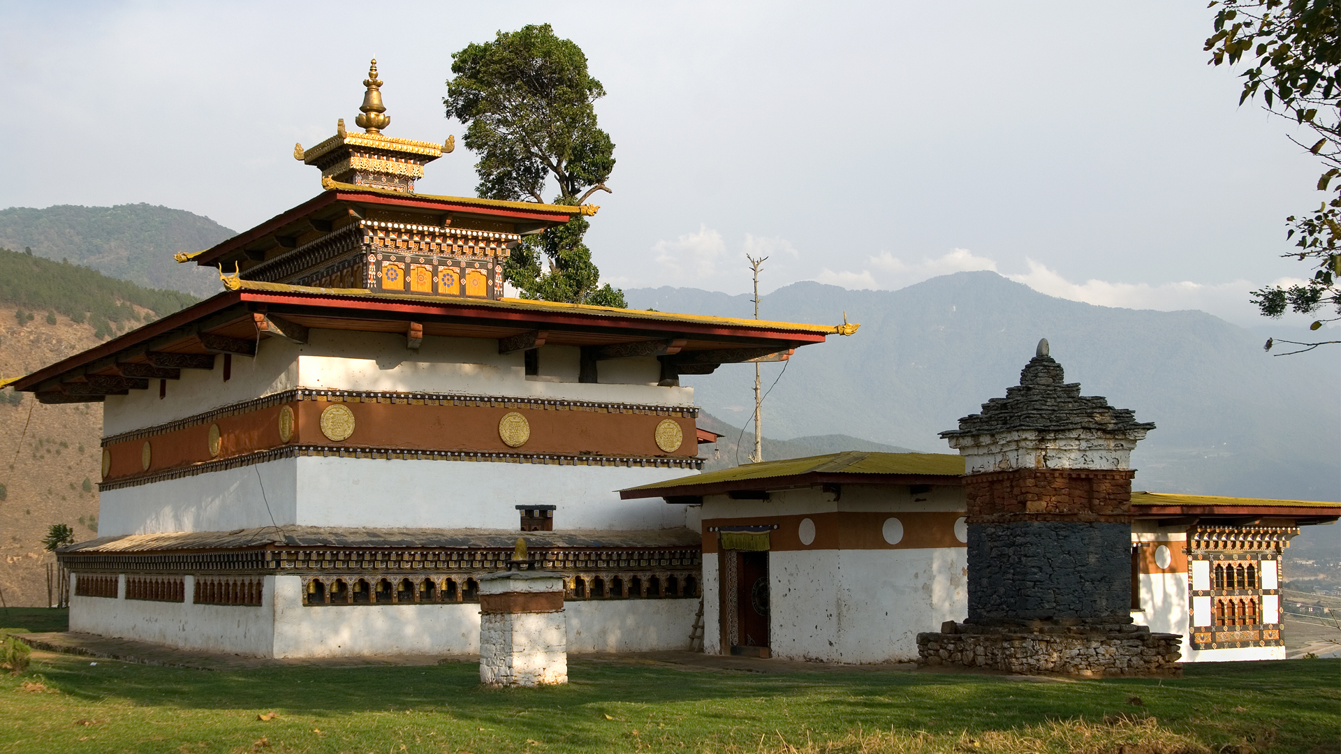 Chimi-Lhakhang-punkkha-bhutan