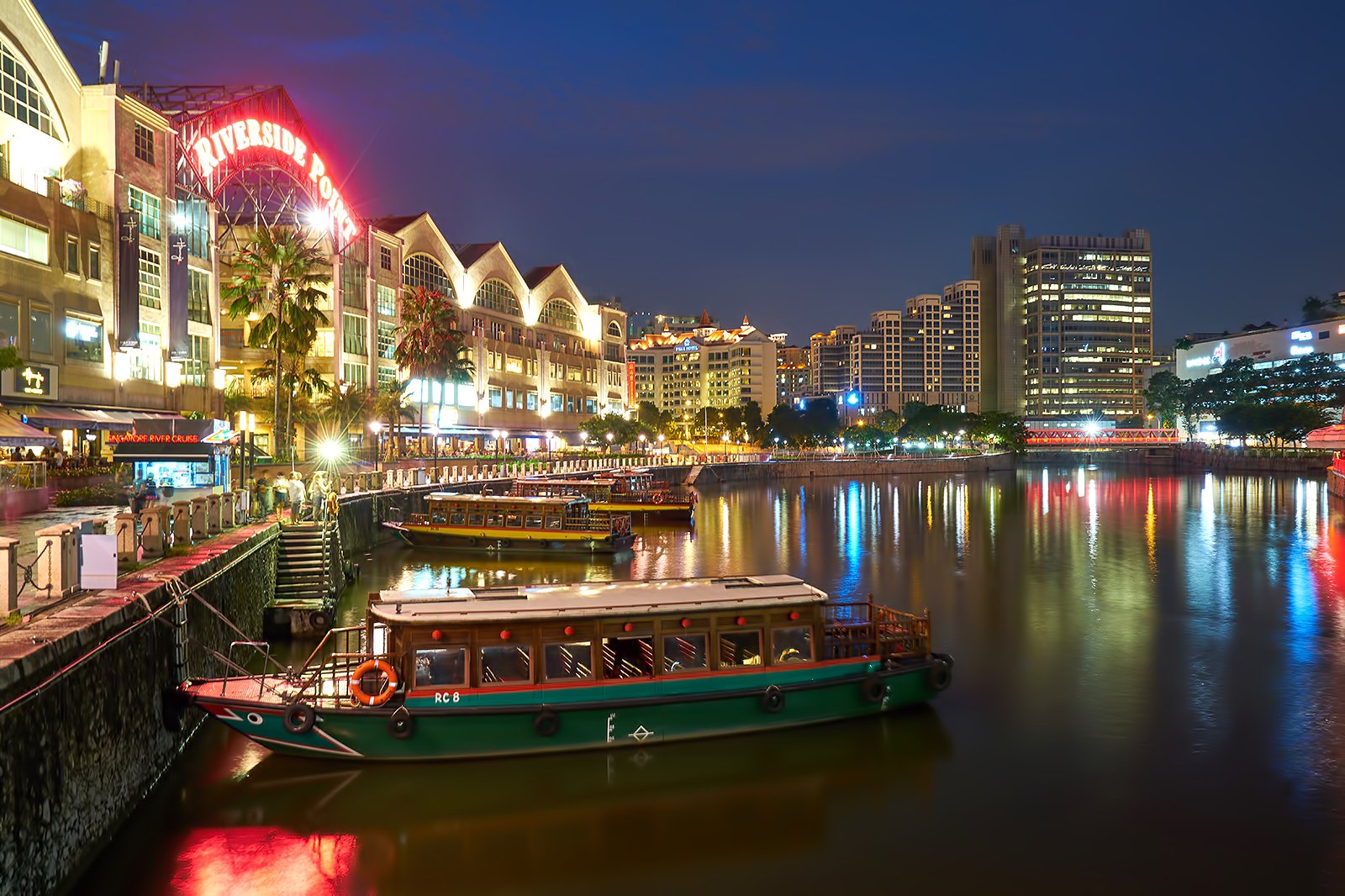 Singapore Clarke Quay and Boat Quay