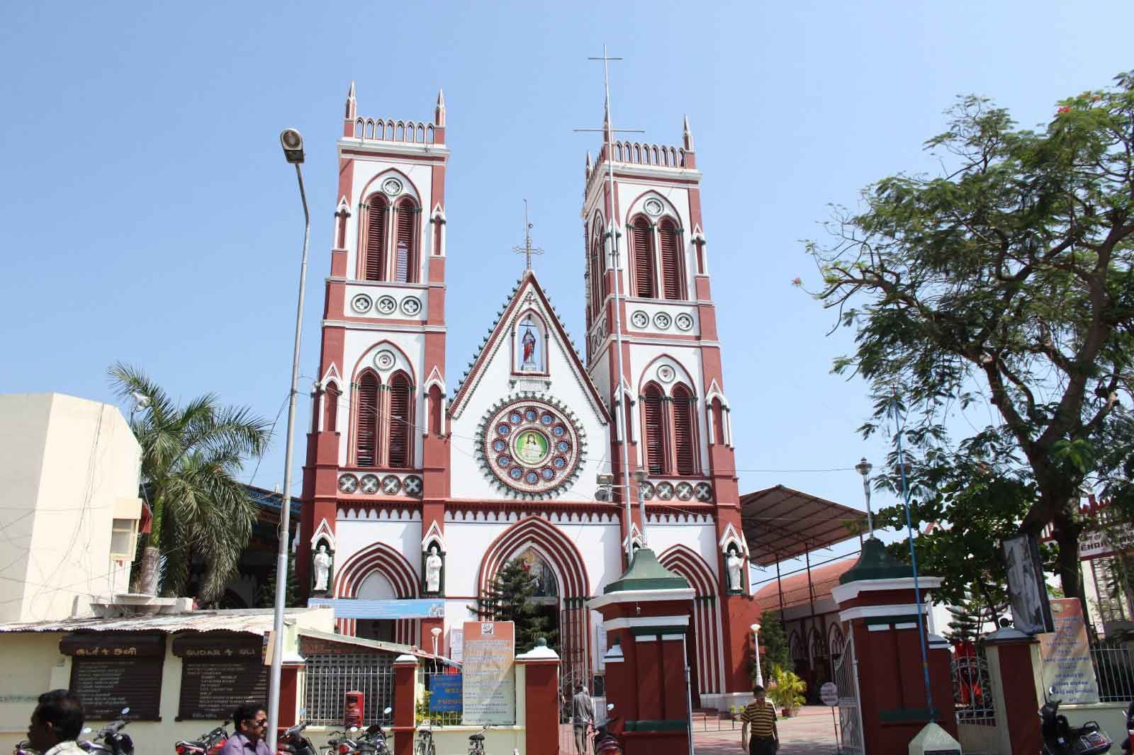  Old churches in Pondicherry