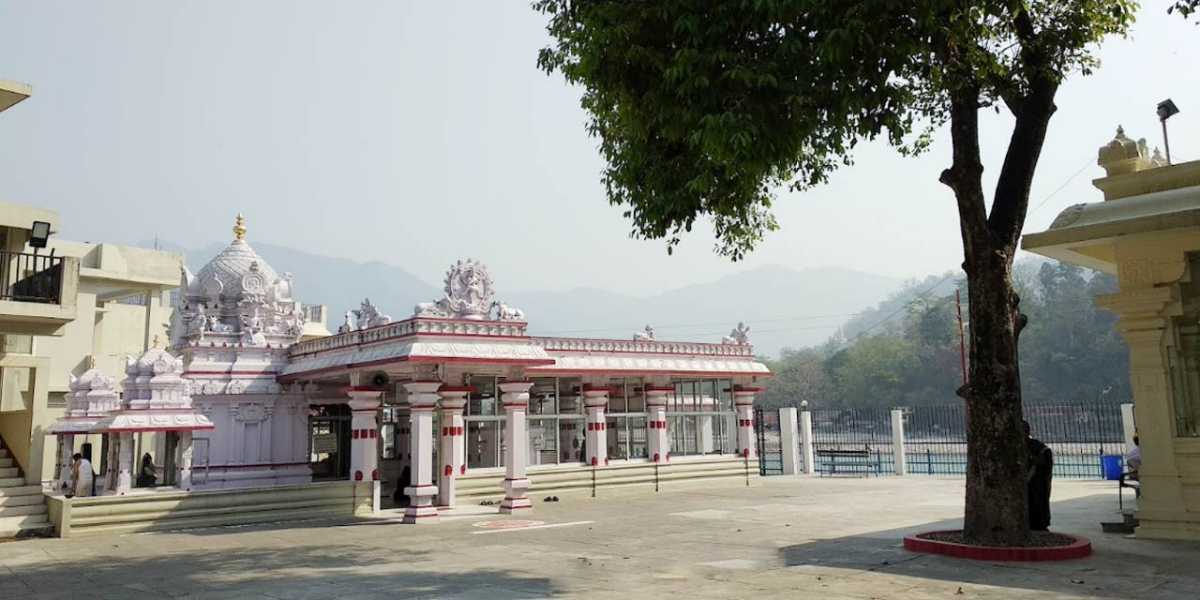 Swami Dayananda Ashram, Rishikesh