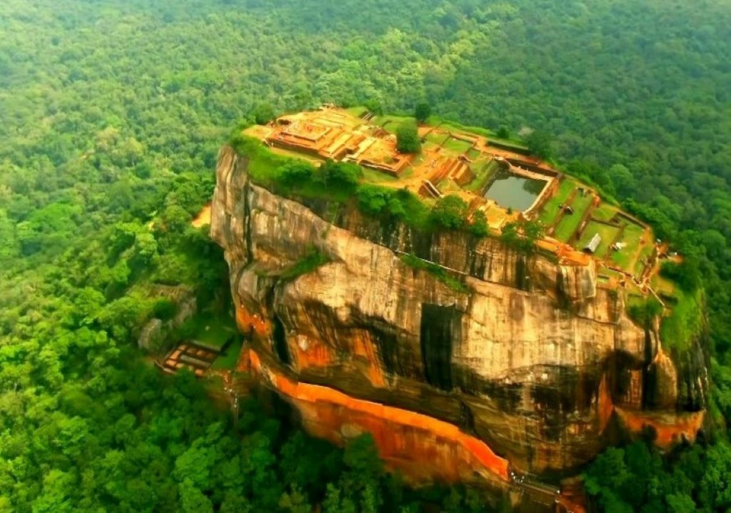 Sigiriya-fort-Sri Lanka