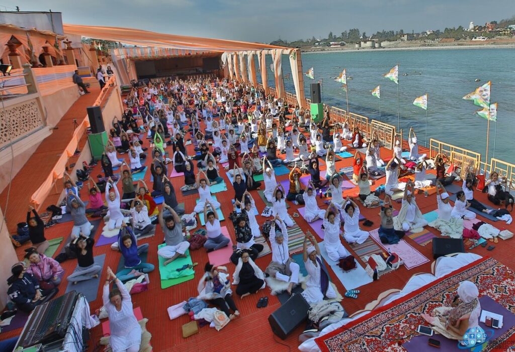 Festival Internacional de Yoga Rishikesh 2024 Blog Español Tusk Travel