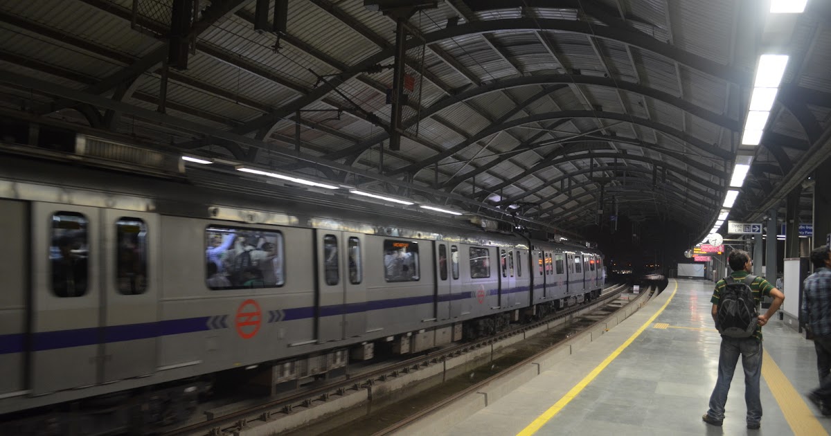 Chandni Chowk metro 