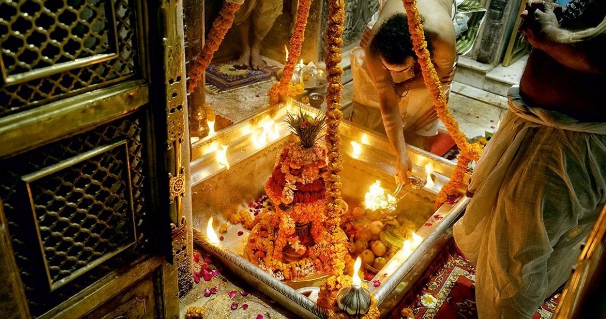  Kashi Vishwanath Temple Arti