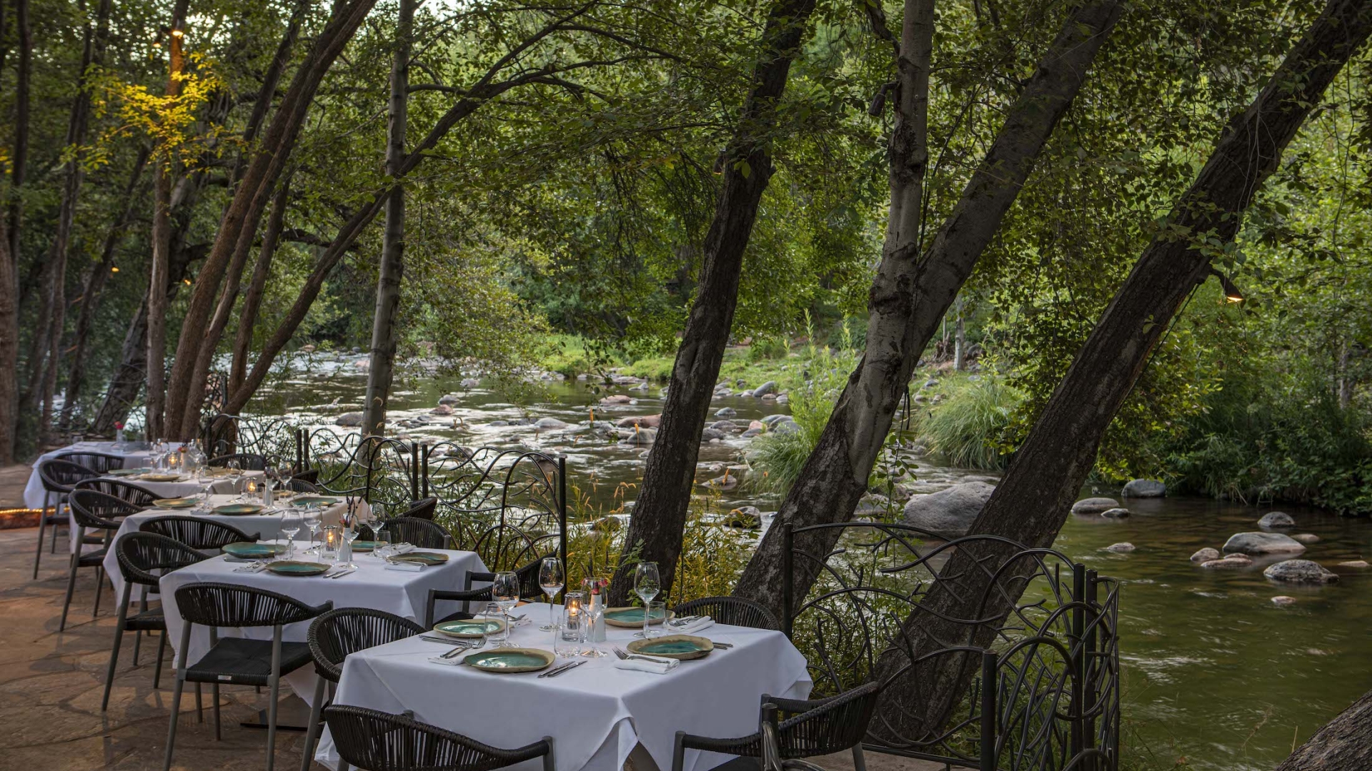 Ranakpur Enjoy Dinner in Nature