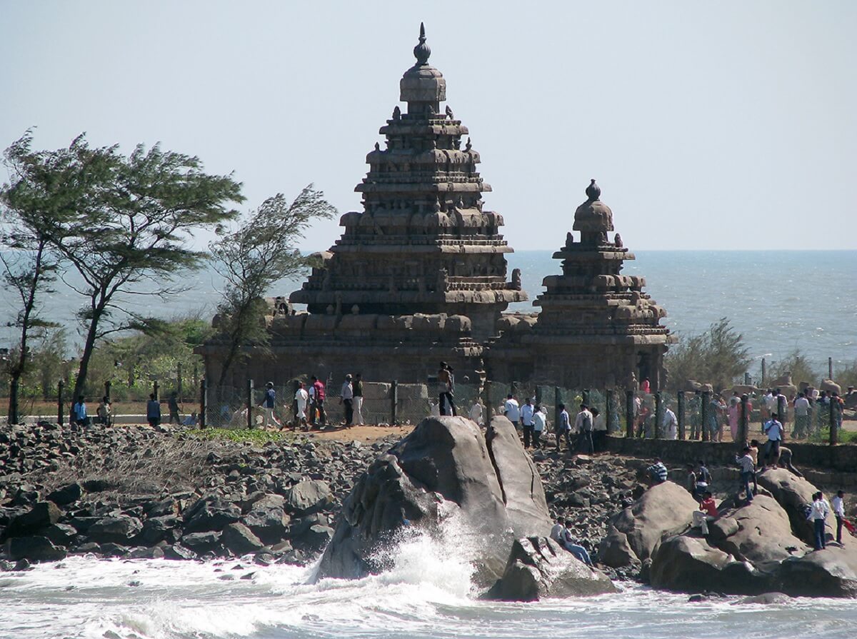 Mahabalipuram, Tamil Nadu-Esculturas históricas y templos a orillas del mar