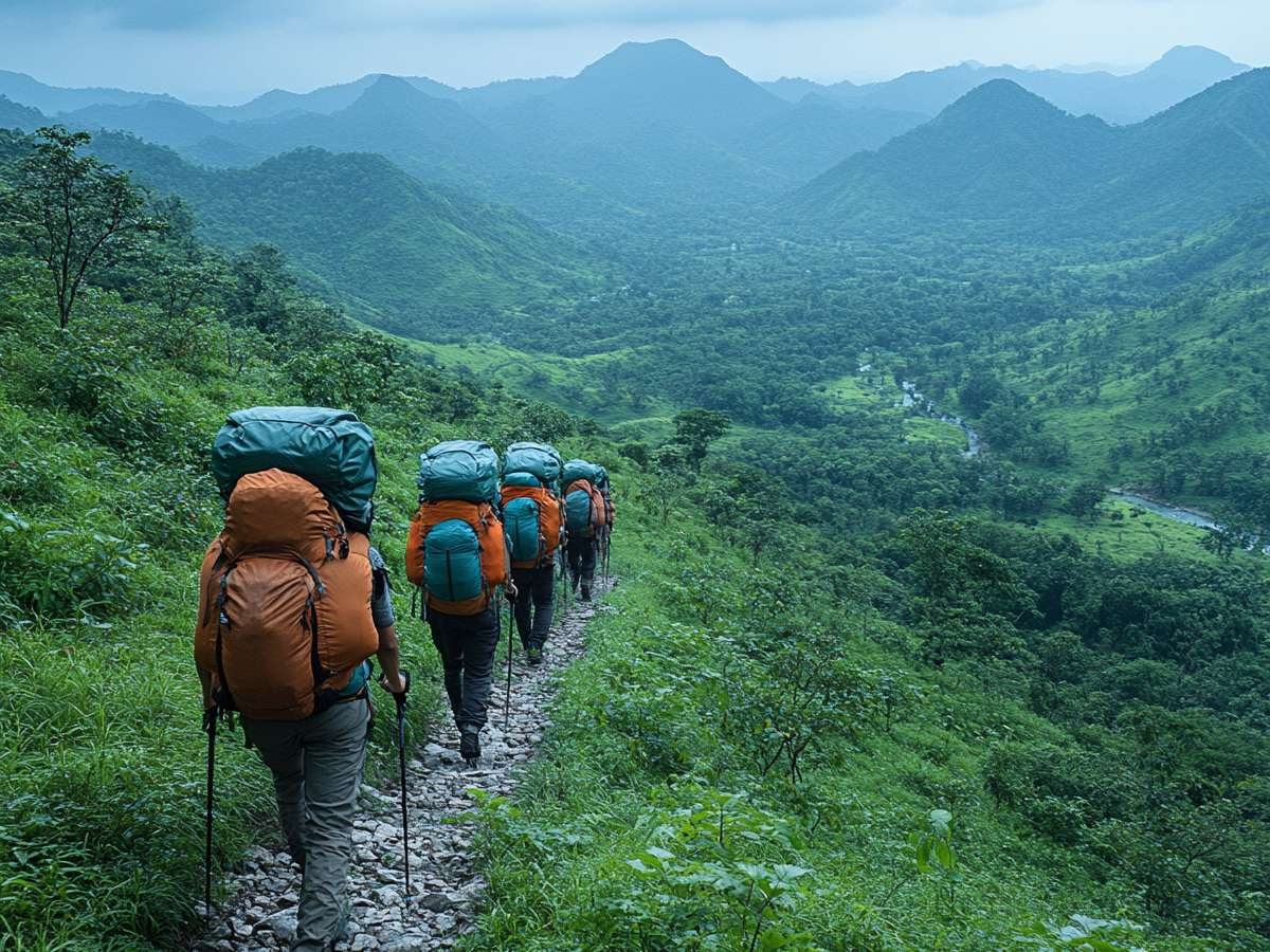 Senderismo y trekking en Gavi