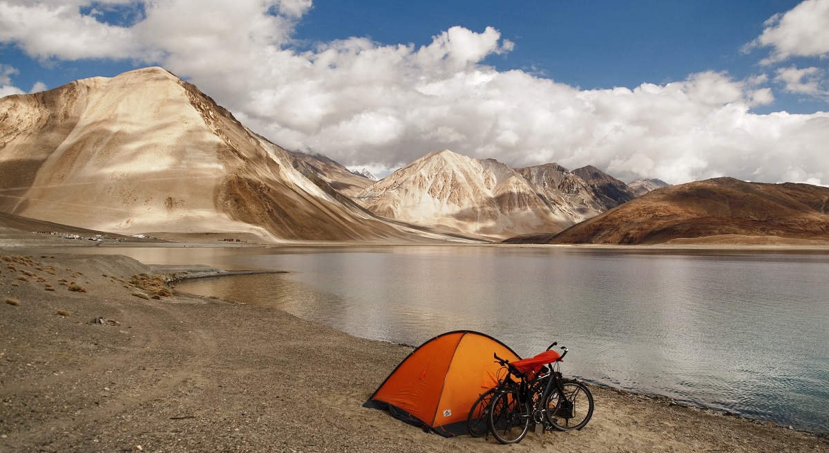 Pangong Tso Ladakh Acampar en el Himalaya