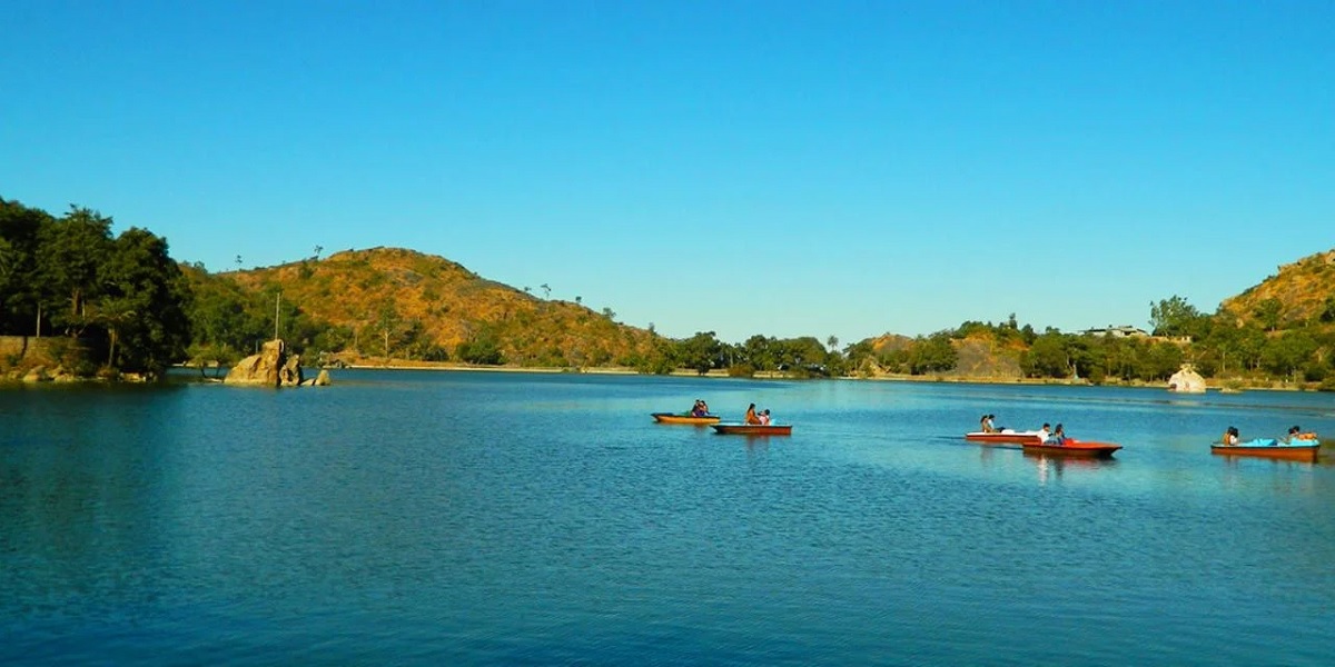 Mount Abu: La Joya de las Colinas Rajastán en enero