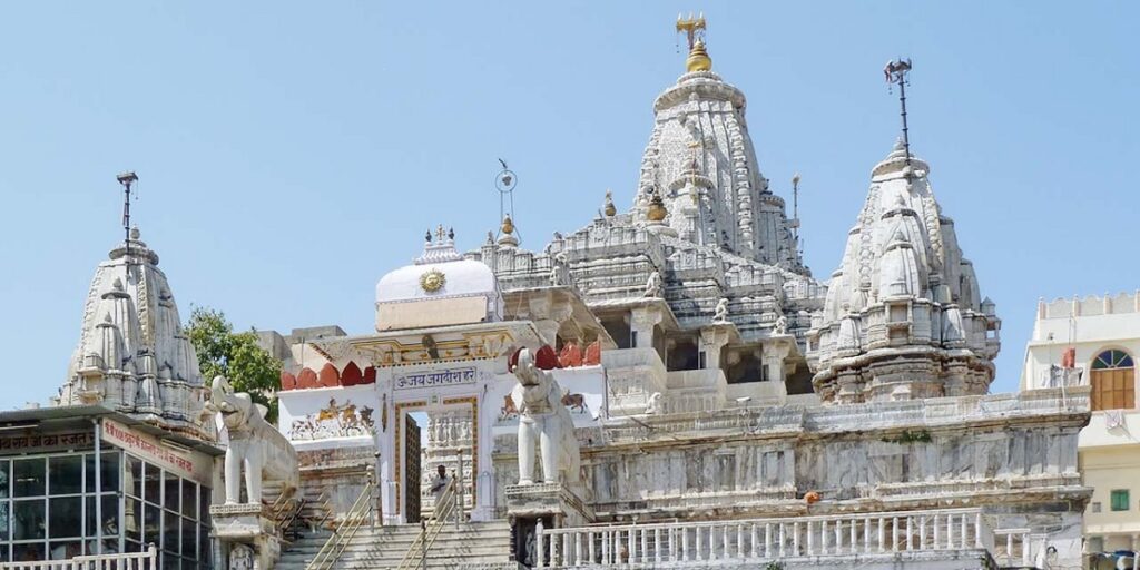 Templo Jagdish de Udaipur: historia horarios Aarti y consejos de viaje