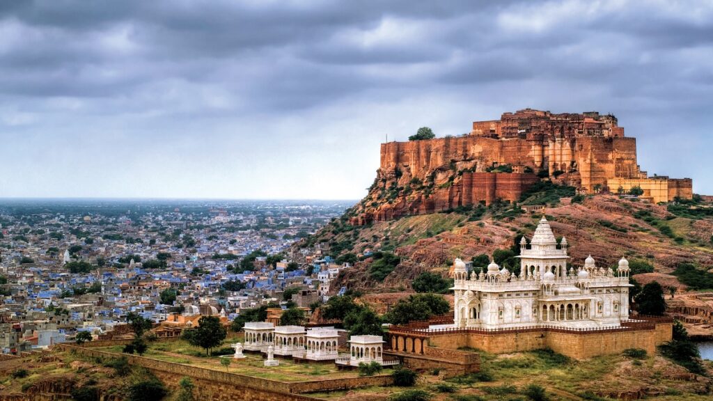 Fuerte de Mehrangarh, Jodhpur: Una Joya Histórica, en el Corazón del Rajastán