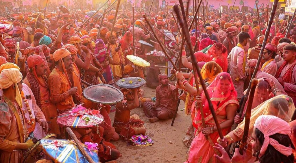 Lathmar Holi en Barsana 2025: Fechas, tradiciones y todo lo que debes saber